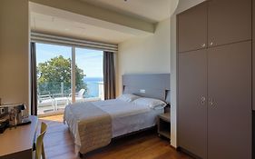 Hotel Le Roi